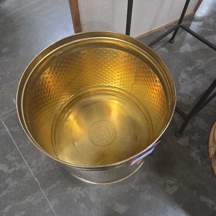 BRASS POT LS