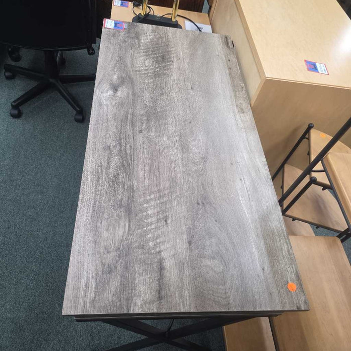 DESK SK