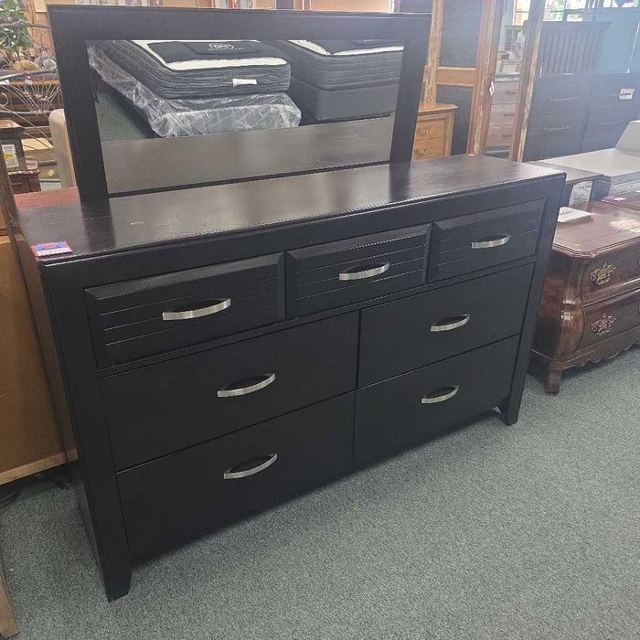 DRESSER WITH MIRROR BTA