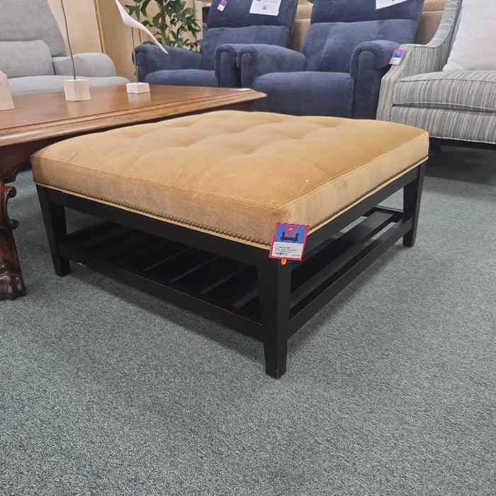 BALLARD DESIGNS OTTOMAN BLA