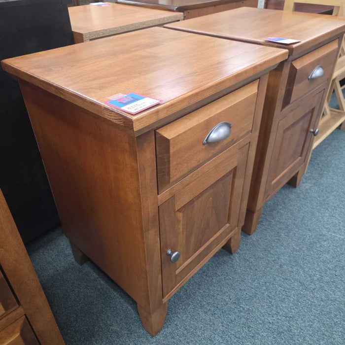 NIGHTSTAND MI