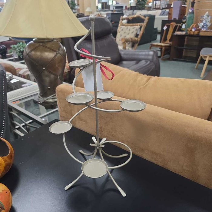 SPIRAL CANDLE HOLDER