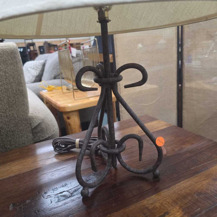 RUSTIC LAMP