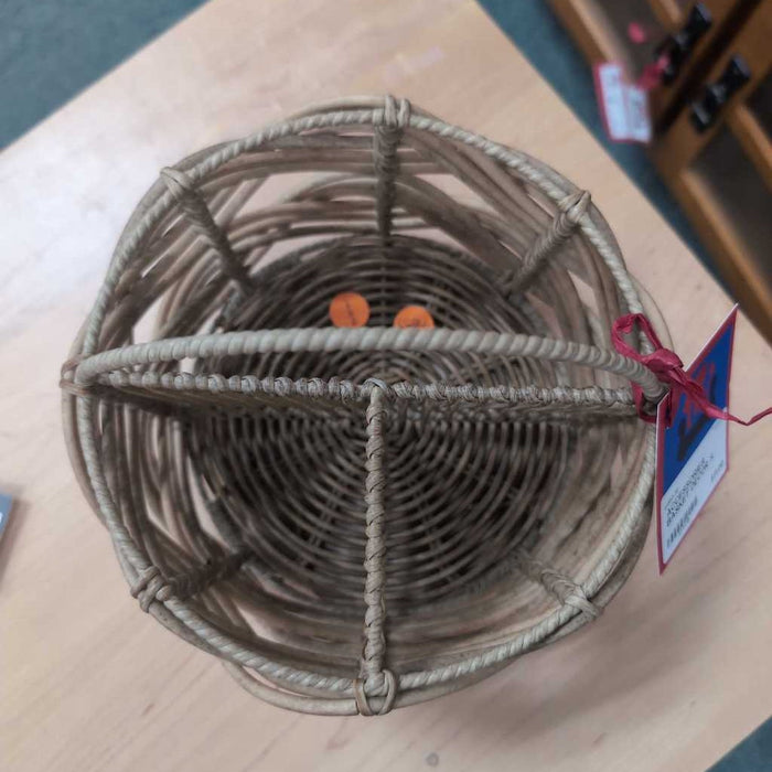 BASKET DECOR