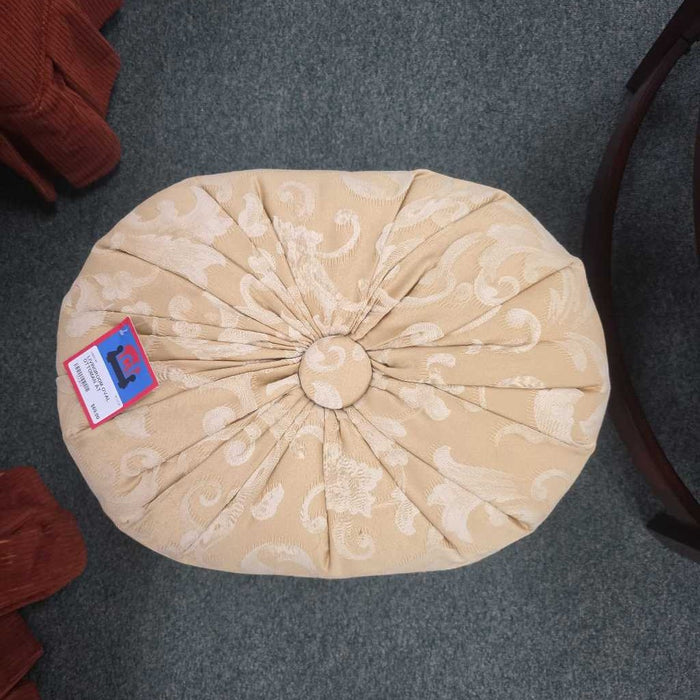 OVAL OTTOMAN