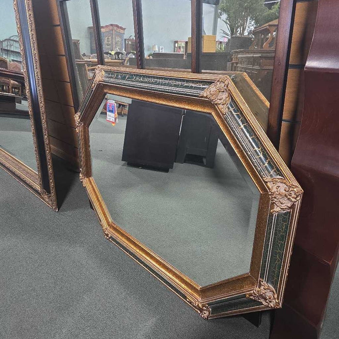 OCTAGONAL MIRROR