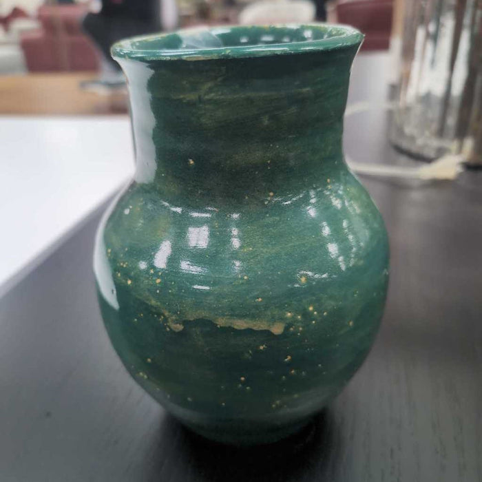 GREEN VASE