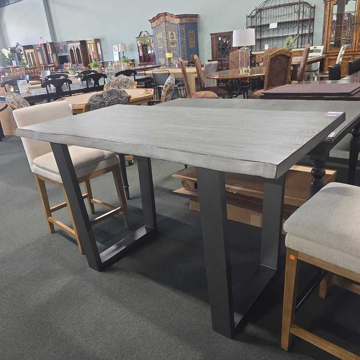 TABLE LSH