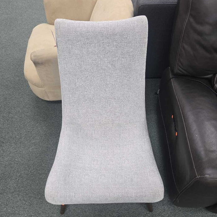 ACCENT CHAIR MI