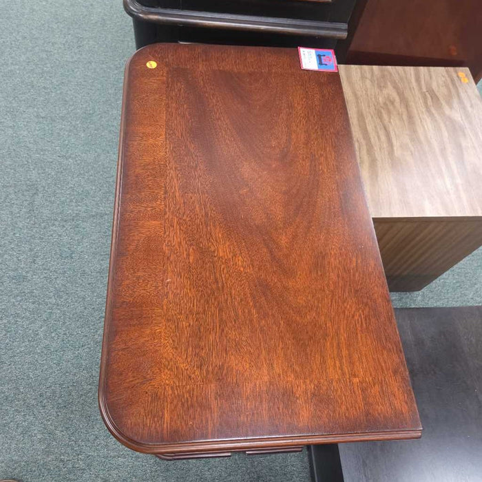 NIGHTSTAND SK