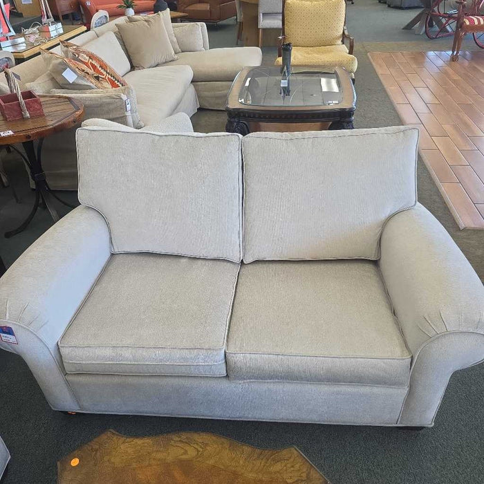 LOVESEAT LSH