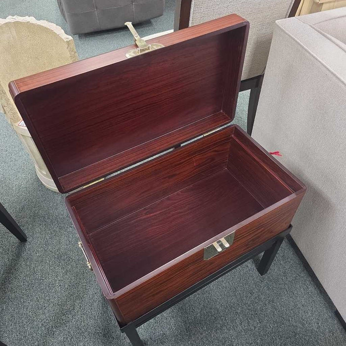 ASIAN WEDDING CHEST BAH