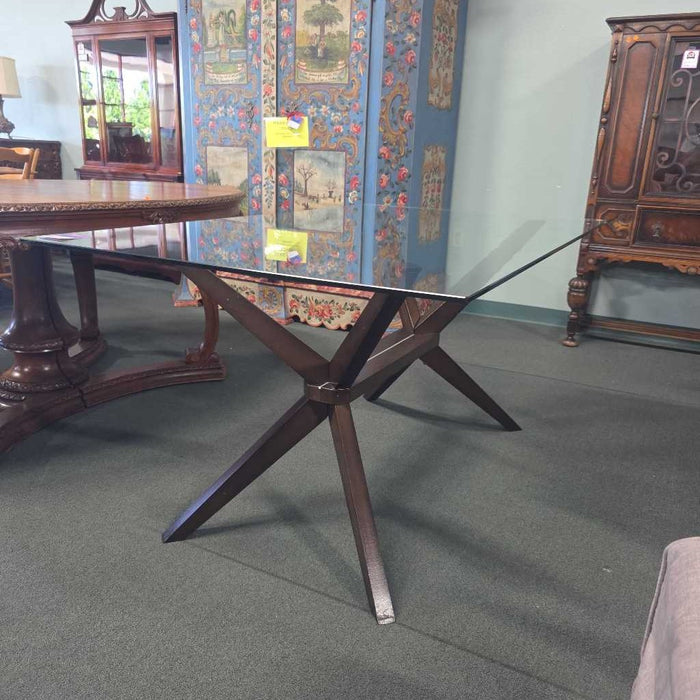 GLASS TABLE BTK