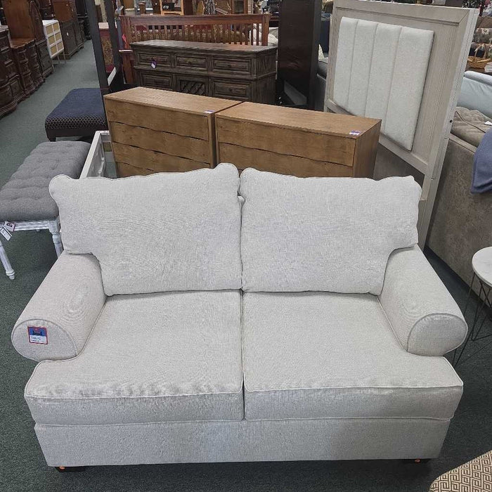 LOVESEAT LSH