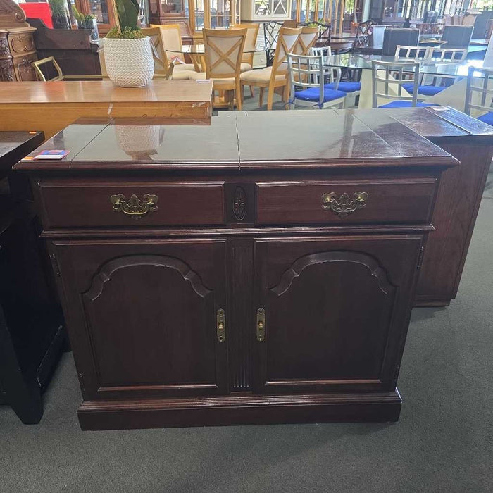 ETHAN ALLEN SERVER BUFFET BAH