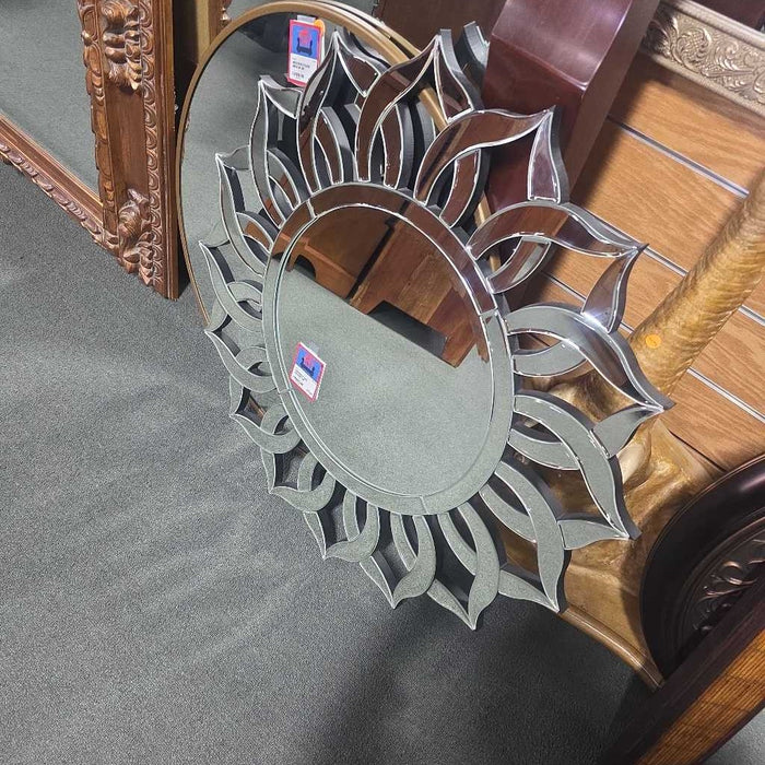SUN MIRROR SK