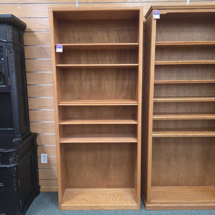 BOOKSHELF TB
