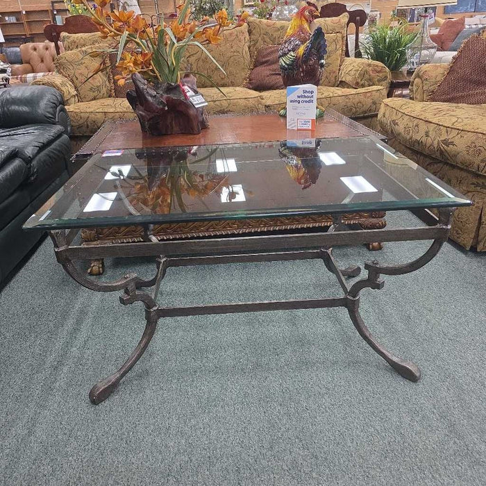 COFFEE TABLE BBM