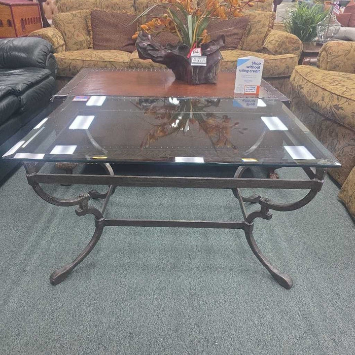 COFFEE TABLE BBM