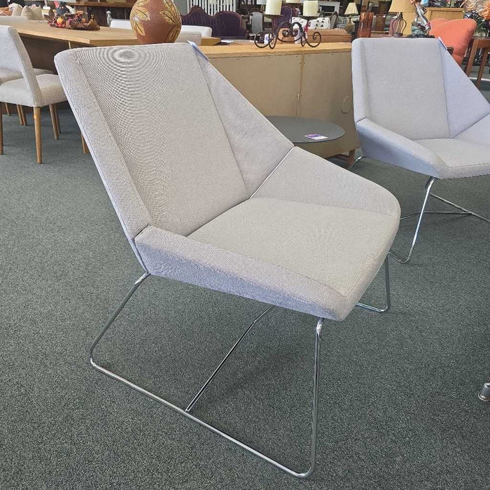 ARCADIA NIOS MIDBACK LOUNGE CHAIR LSH