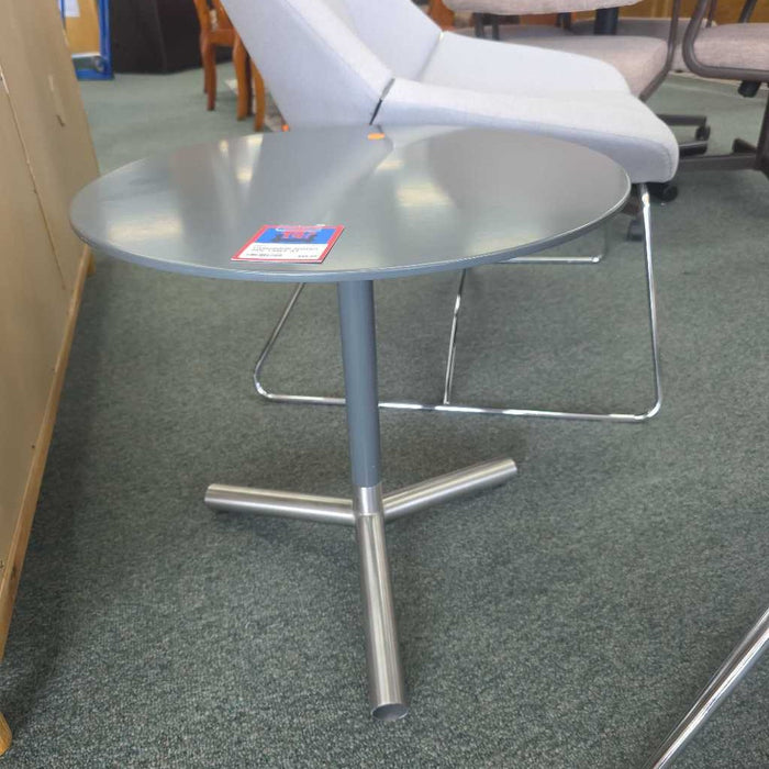 SPROUT SIDE TABLE AT