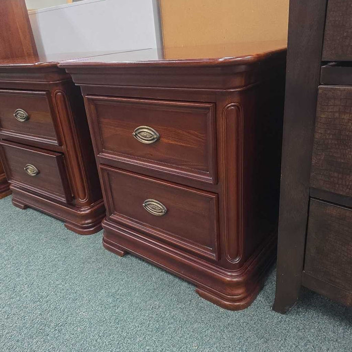 NIGHTSTAND SK