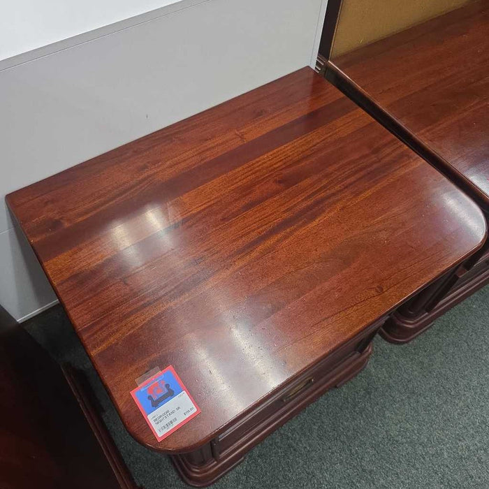 NIGHTSTAND SK