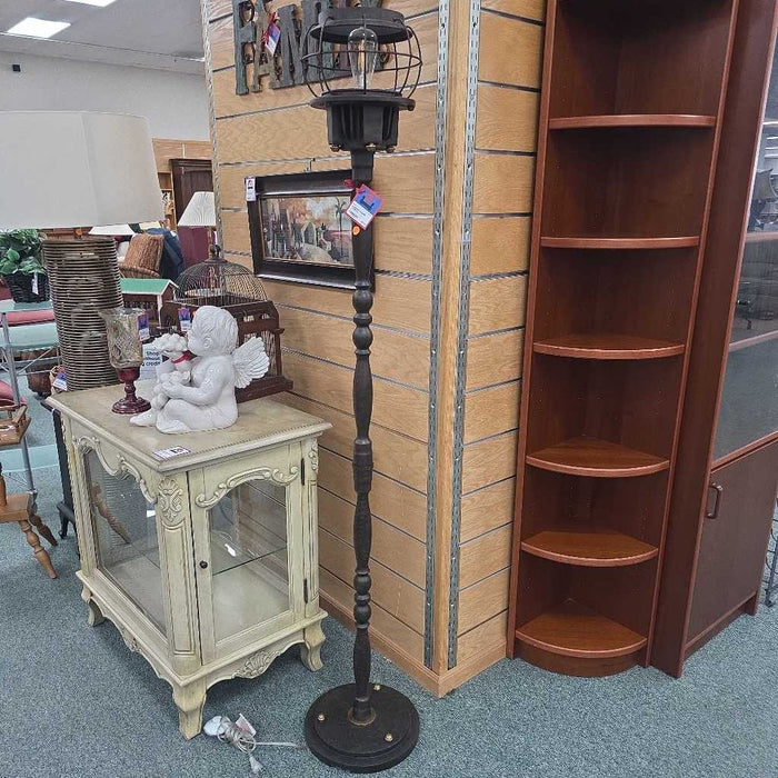 FLOOR LAMP KL
