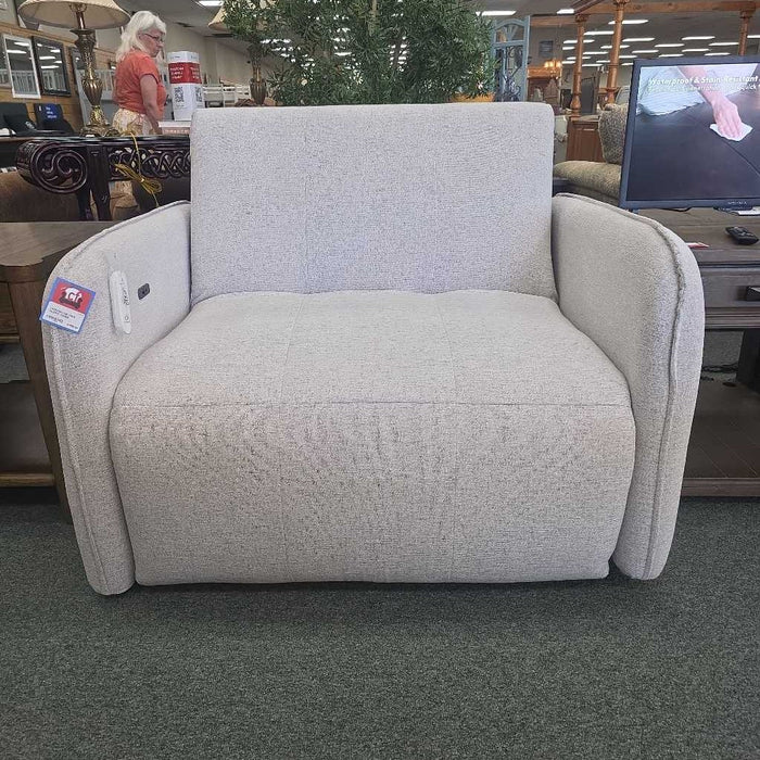 TIRA GLIDER CHAIR