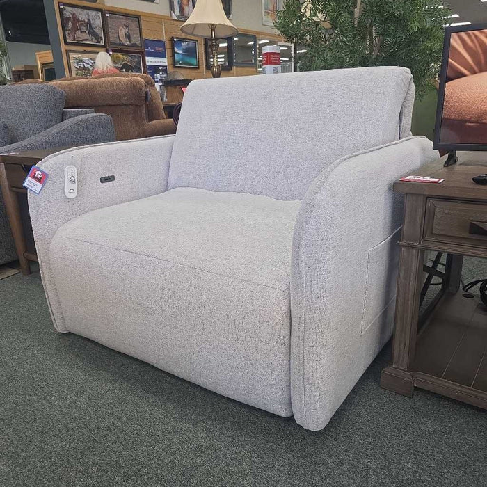 TIRA GLIDER CHAIR