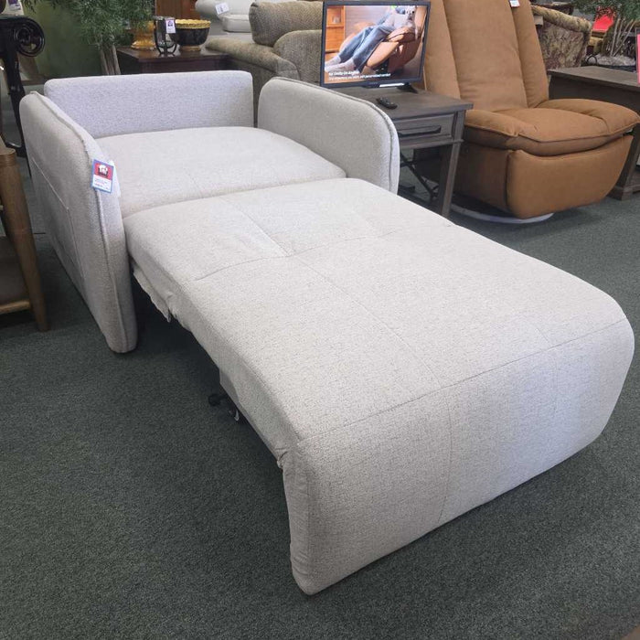TIRA GLIDER CHAIR