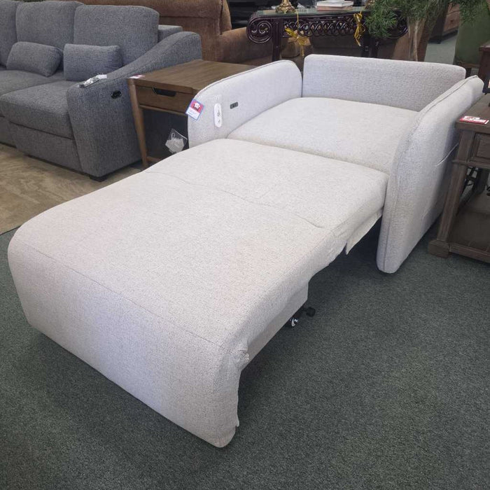 TIRA GLIDER CHAIR