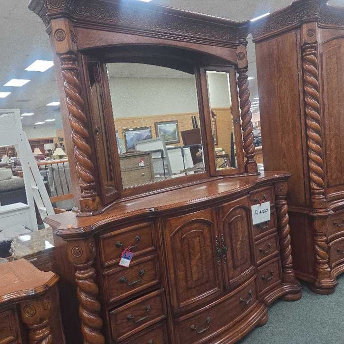 AICO DRESSER WITH MIRROR ALK