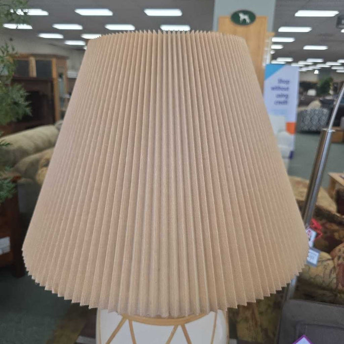 LAMP AT
