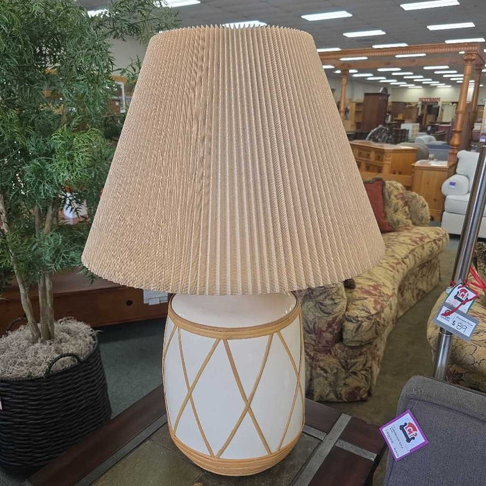 LAMP AT