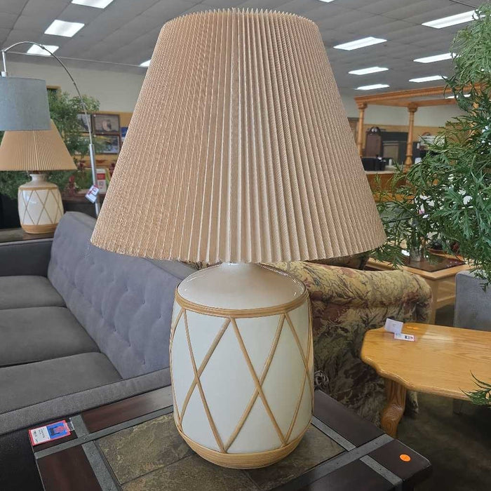LAMP AT