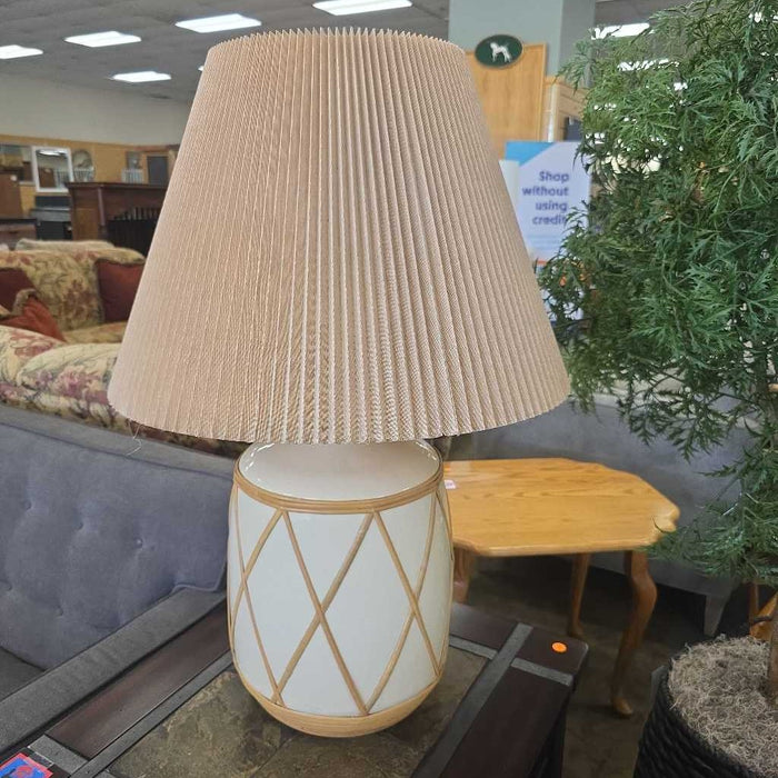 LAMP AT