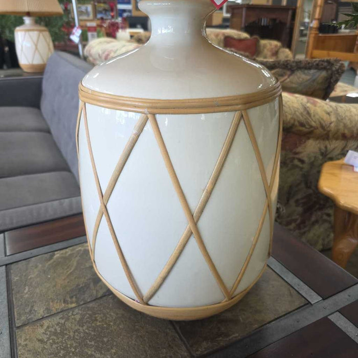 LAMP AT