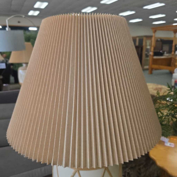 LAMP AT