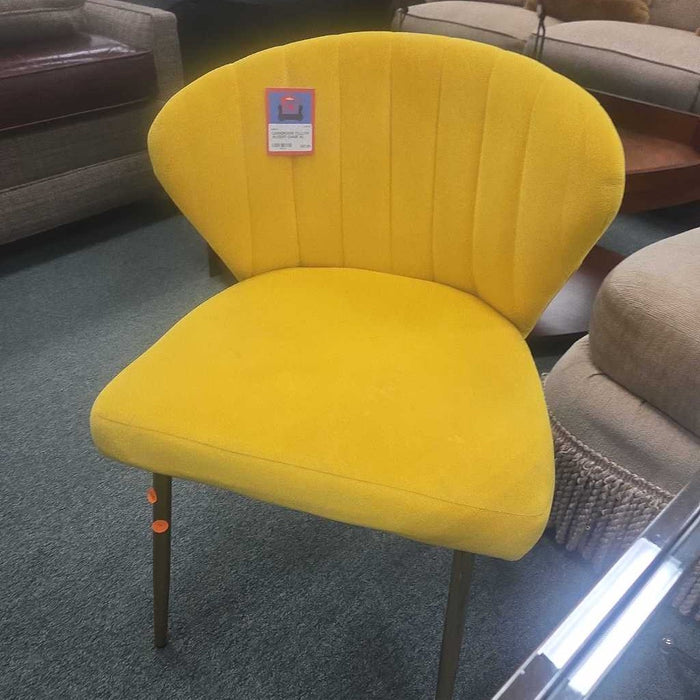 YELLOW ACCENT CHAIR AL
