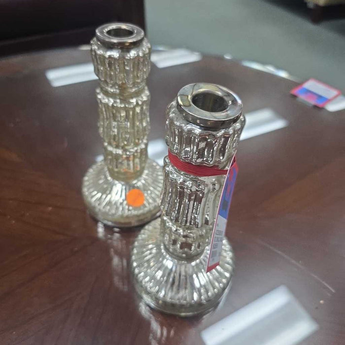 SET OF 2 SMALL CANDLE HOLDERS S
