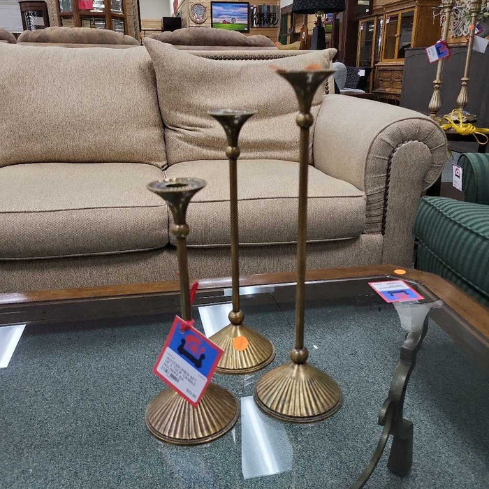 SET OF 3 TULIP CANDLE HOLDERS BA