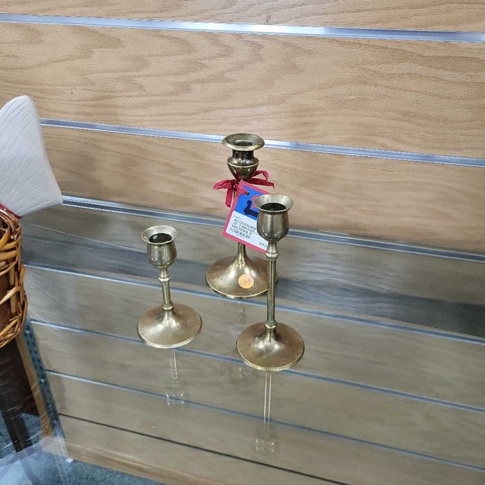 SET OF 3 BRASS CANDLE HOLDERS S