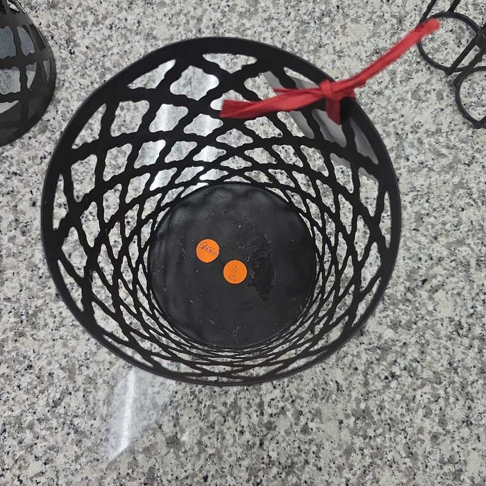 METAL BLACK MESH CANDLE HOLDER S