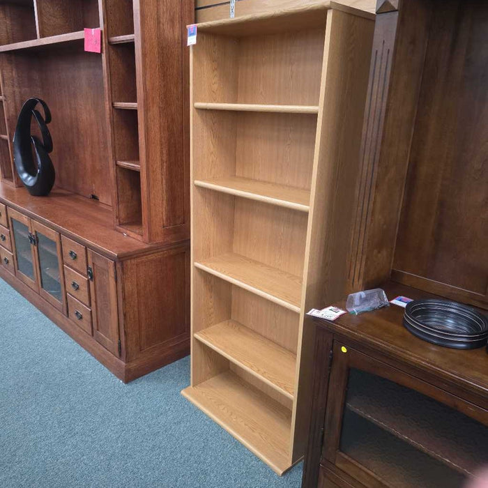 BOOKSHELF AT