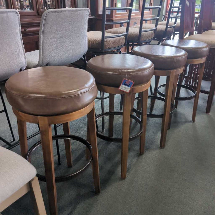 SET OF 4 PIER 1 STOOLS BAH