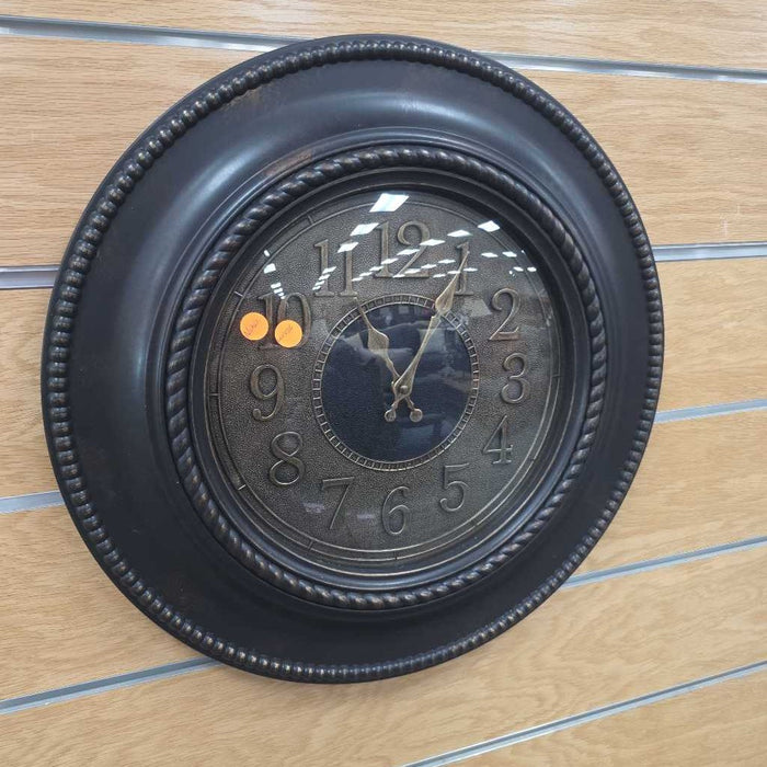 CLOCK DECOR BT