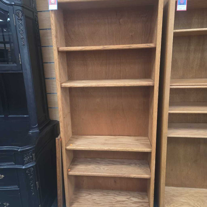 BOOKSHELF TB