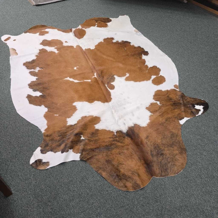 LARGE COWHIDE