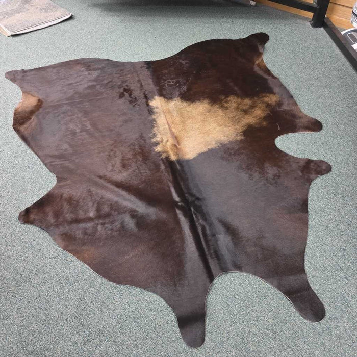 LARGE COWHIDE